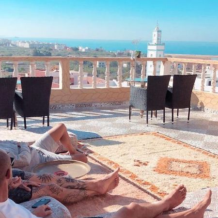 Psycho Surf Camp Bed & Breakfast Taghazout Ngoại thất bức ảnh